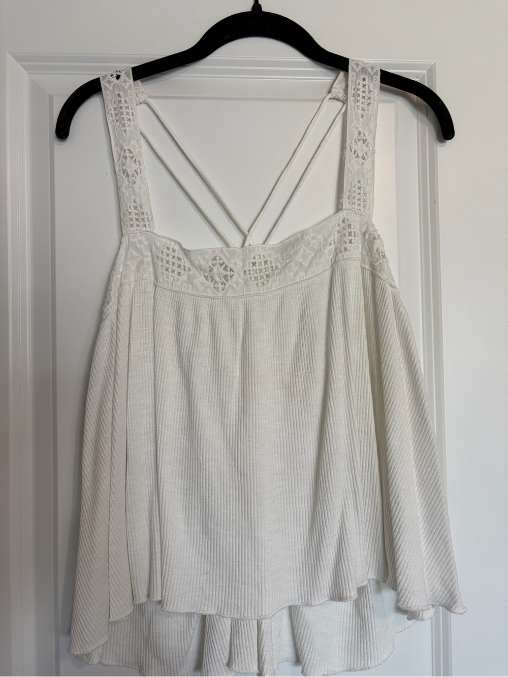 Lucky Brand White Crochet-Trim Flowy Camisole